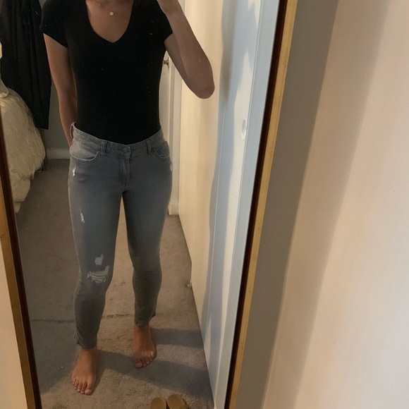 Banana Republic Pants - Banana Republic Gray Skinny Distressed Jeans 28P